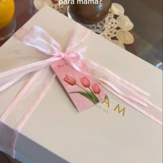 Este Día de la Madre, no regales flores que se marchiten. Regala una experiencia de luz y brillo que la acompañe siempre. 💖 Nuestra Cúpula de Tulipanes 🌷 + set completo de joyas es la combinación de tendencia y elegancia que estabas buscando.

🚨 Pídelo hoy antes que se agote

#limaperu #reelviral #diadelamadre❤️ #felizdiamamá