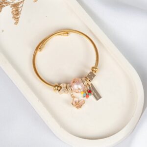 Pulsera Dorada con Charms Flower